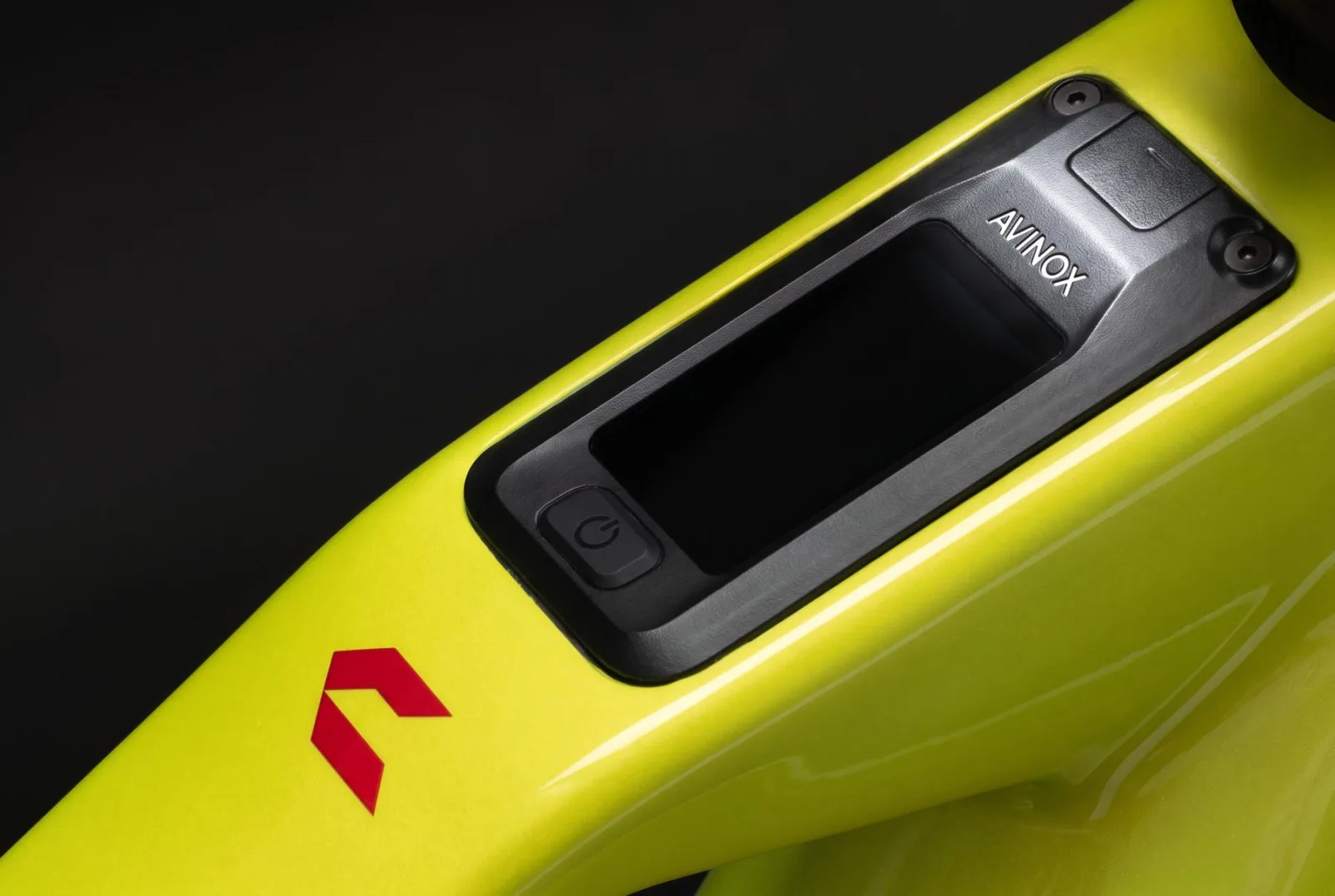 Avinox M2S Display