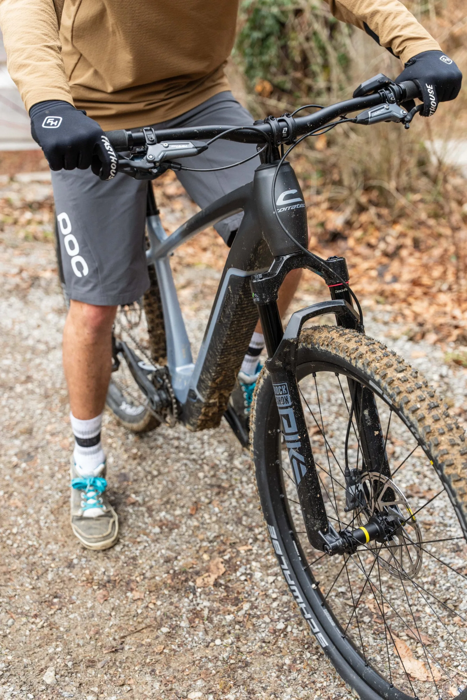 Rider mit corratec E-MTB